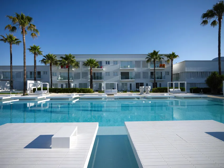 So White Club Resort 5*-4