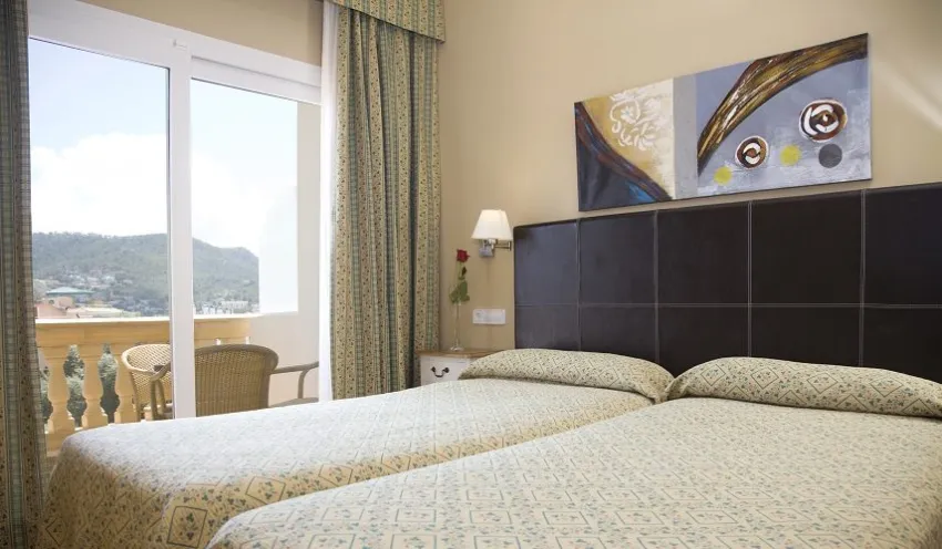 La Pergola Aparthotel 4*-23