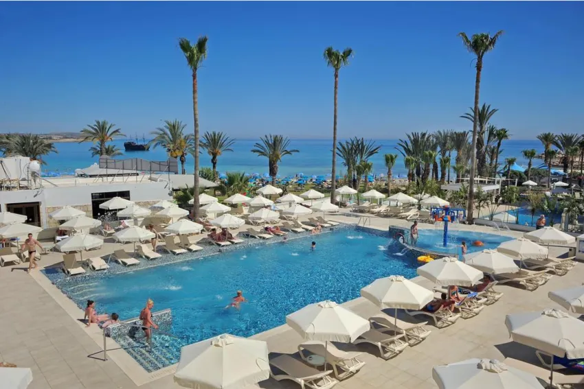 Nelia Beach Hotel 4*-57
