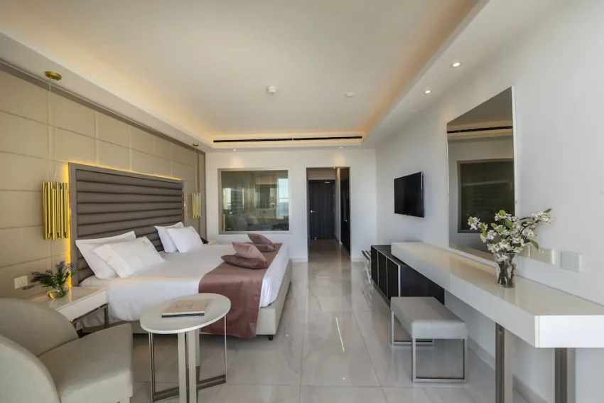 Chrysomare Beach Hotel and Resort 5*-63