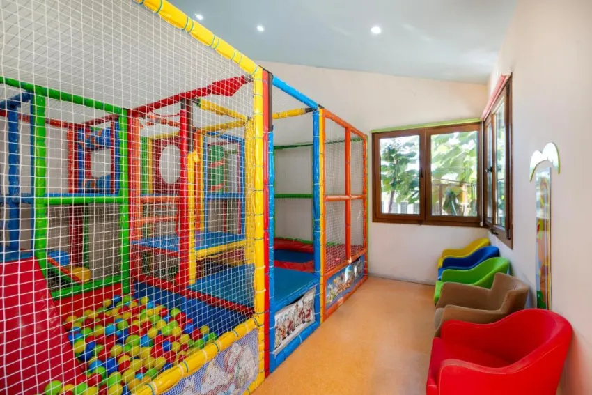 CLUB PHASELIS ROSE  5*-16