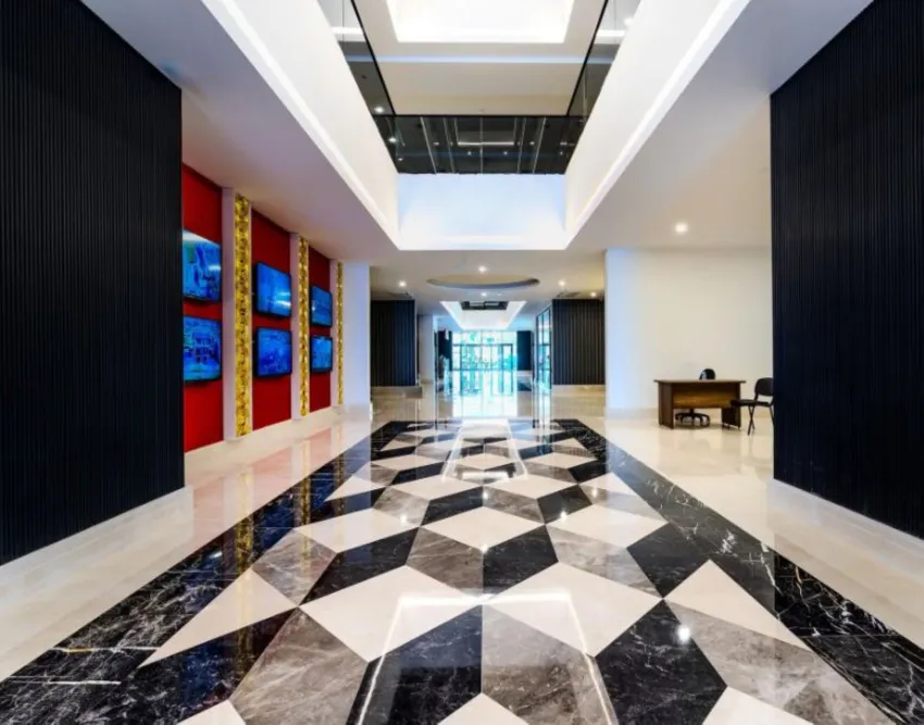 Granada Luxury Red (Adults Only 16+) 5*-11