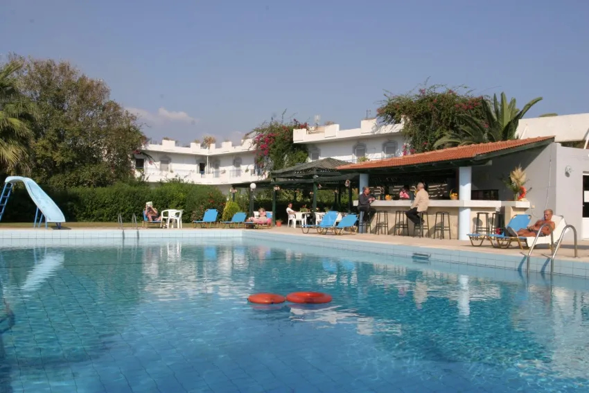 Gorgona Hotel 3*-1