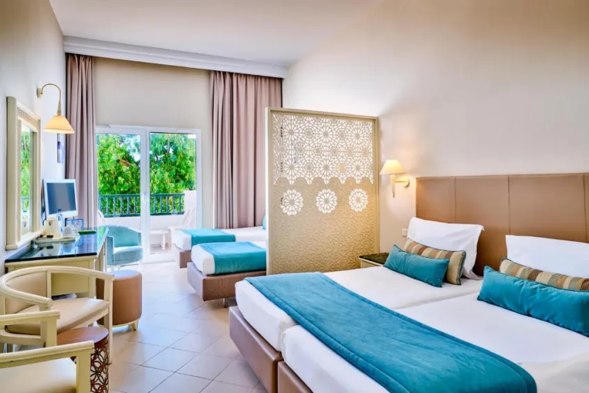 ROYAL NOZHA BEACH  4*-13