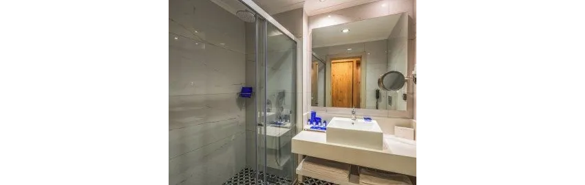 Berry Blue Hotel 5*-6