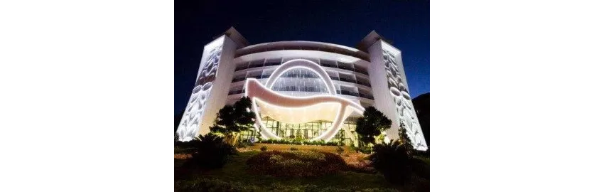 Q Premium Resort Hotel 4*-1