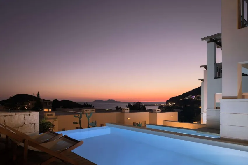 Paralos Irini Mare 4*-92