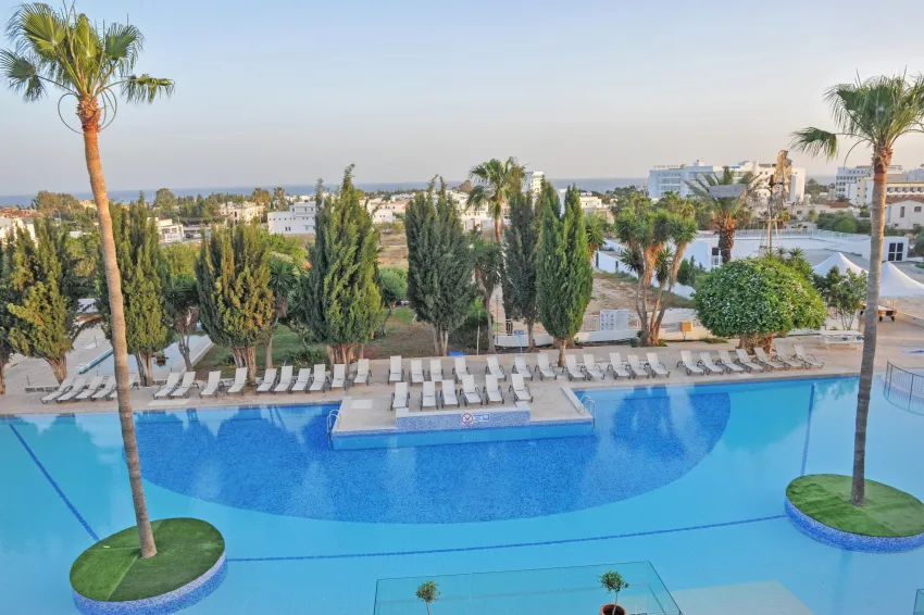 Fedrania Gardens Hotel 2*-39