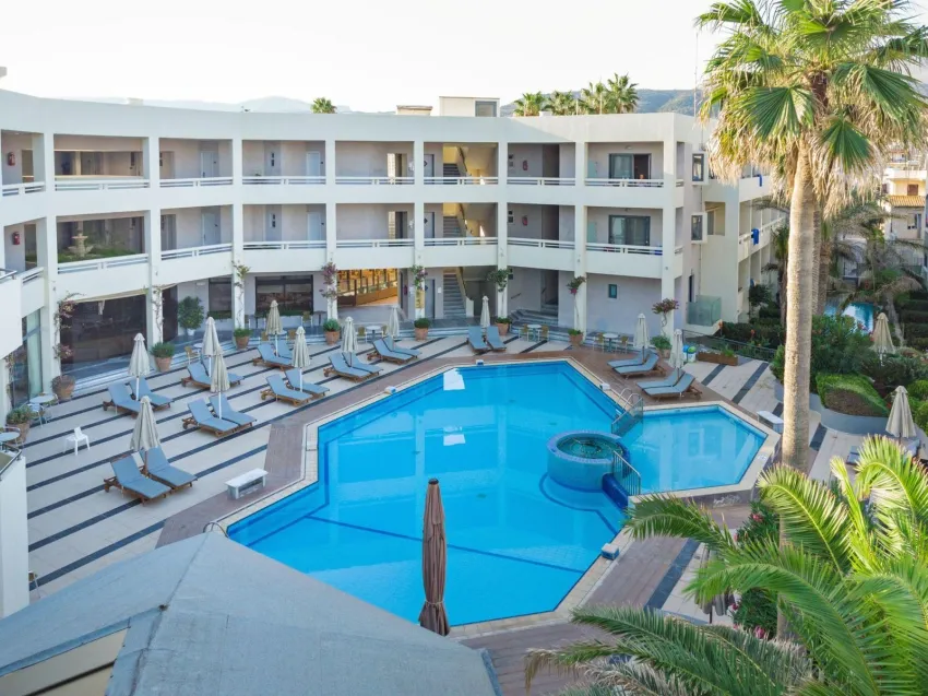 Pearl Beach 4*-2