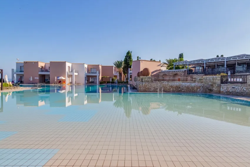 Atlantica Akteon 4*-10