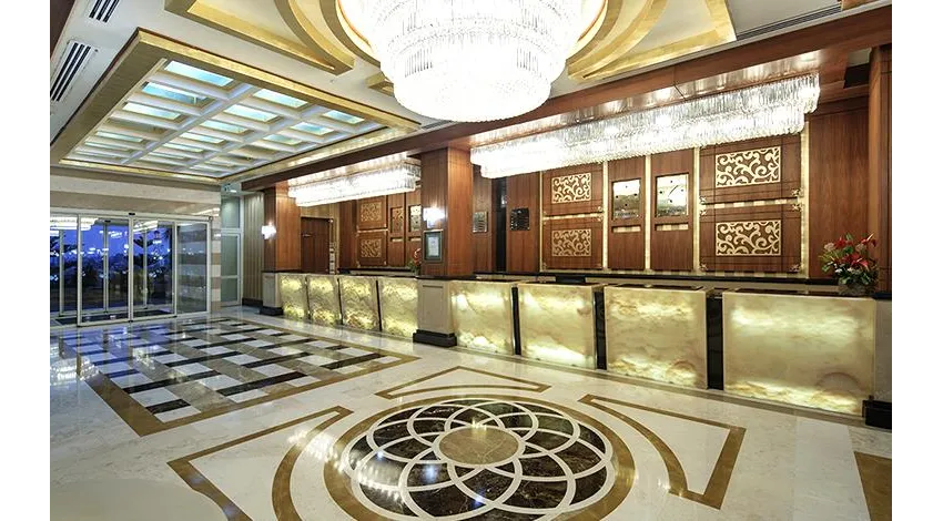 CRYSTAL FAMILY RESORT & SPA  5*-8