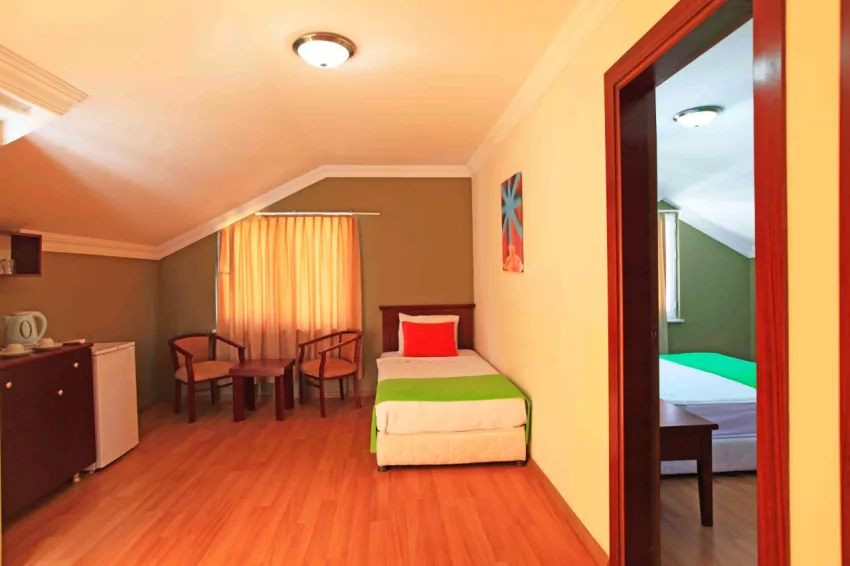 Sunlight Garden Hotel 3*-8