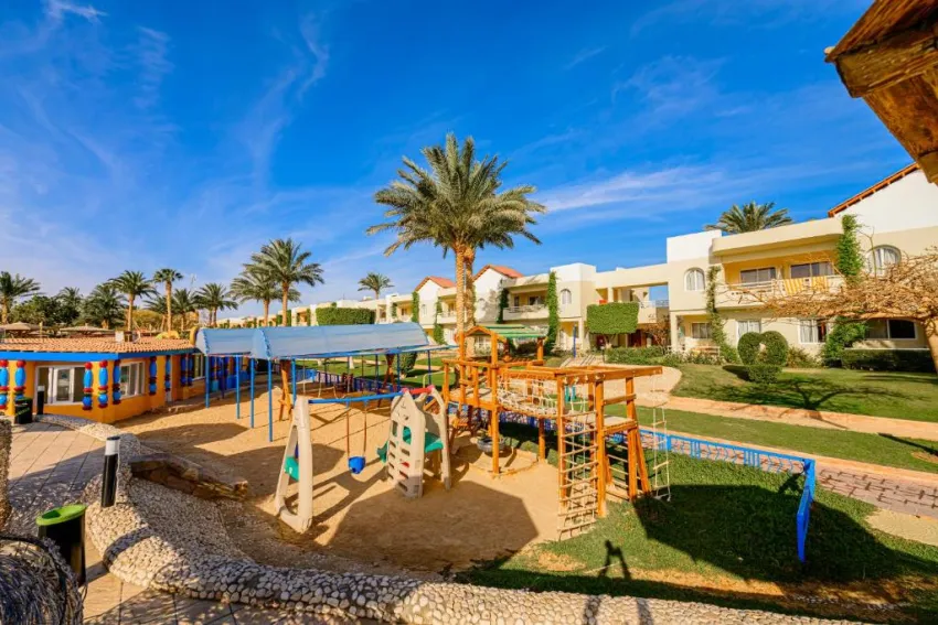 Golden Beach Resort Ex. Movie Gate 4*-5