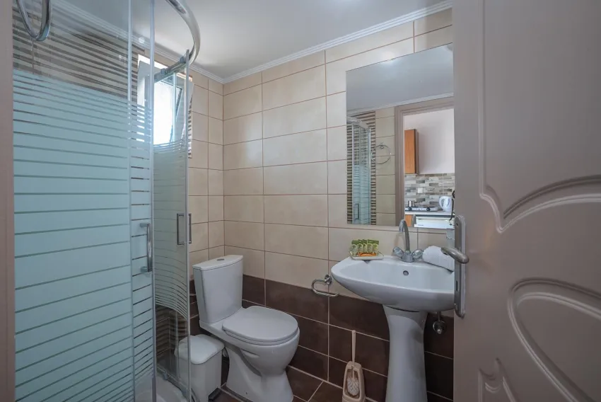 Georgia Apartments 2*-11