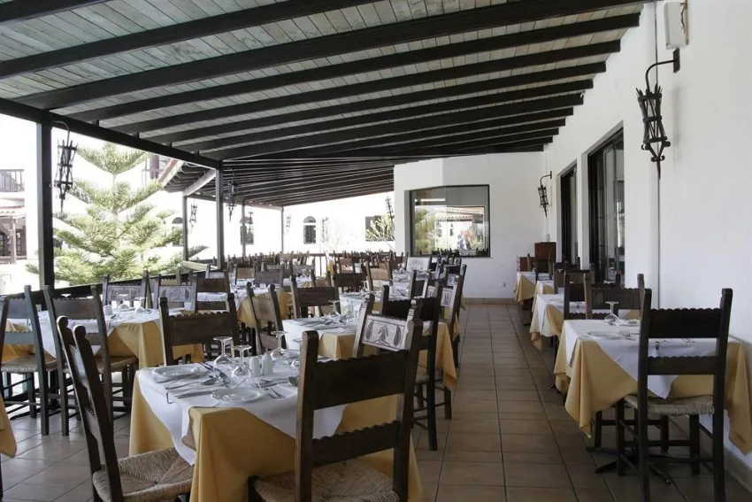 Hersonissos Maris 4*-11