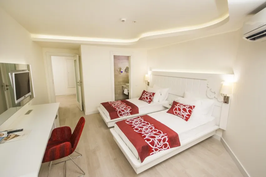 Laguna Beach Alya Resort & Spa Hotel 5*-5