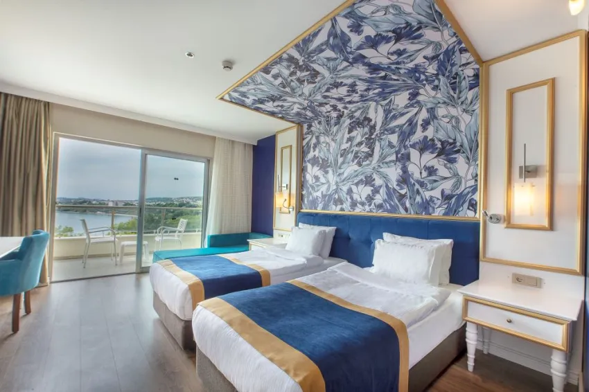 Utopia Beach Club 4*-35