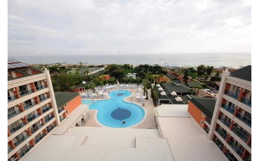 Insula Resort & Spa 5*-1