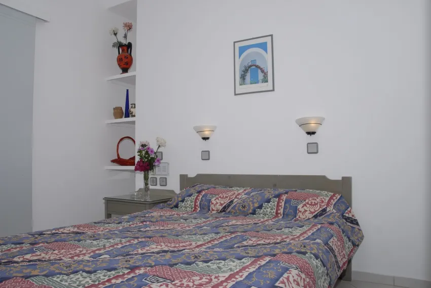 Sunshine Garden Apartments 2*-12