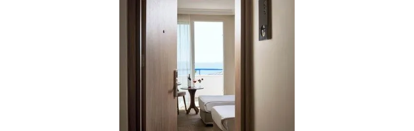 Elysee Beach Hotel 3*-4