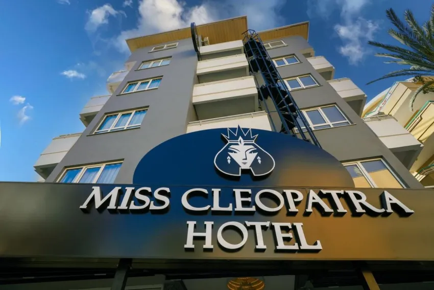 Miss Cleopatra Hotel 3*-1