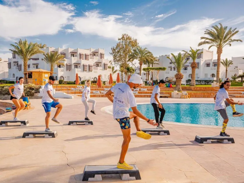 MOVENPICK HURGHADA (EX.MERCURE)  4*-56
