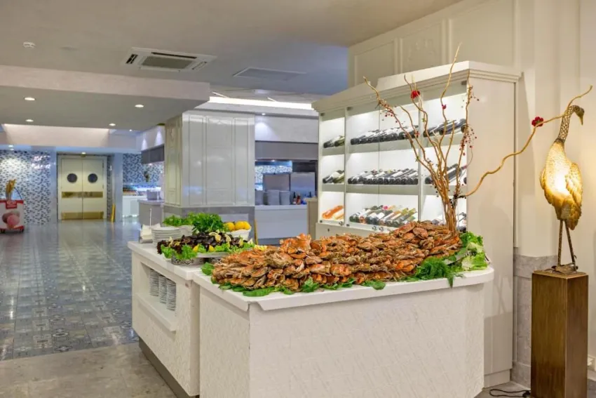 Royal Taj Mahal 5*-25