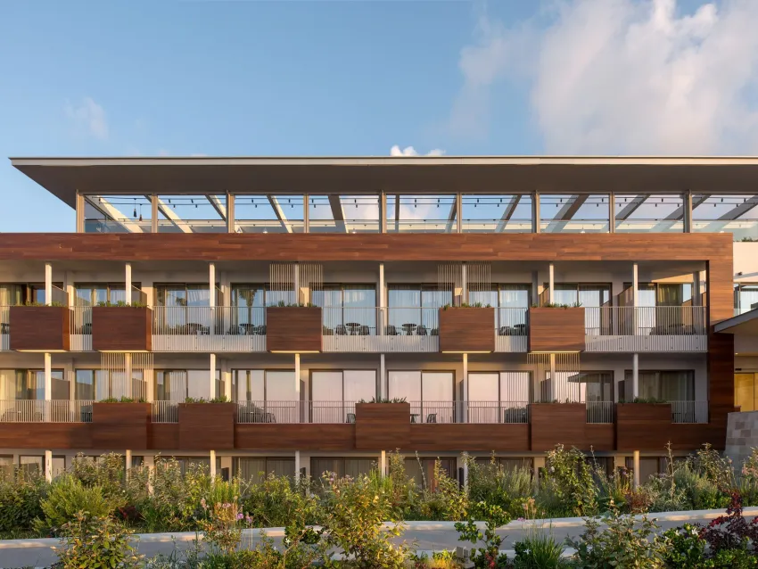 Ikones SeaFront Luxury Suites 5*-4