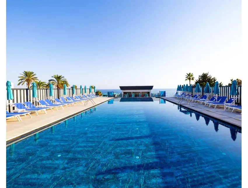 Granada Luxury Red (Adults Only 16+) 5*-8