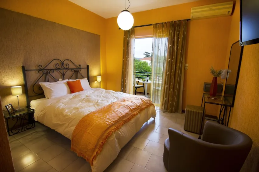 Lycasti Maisonettes 3*-4