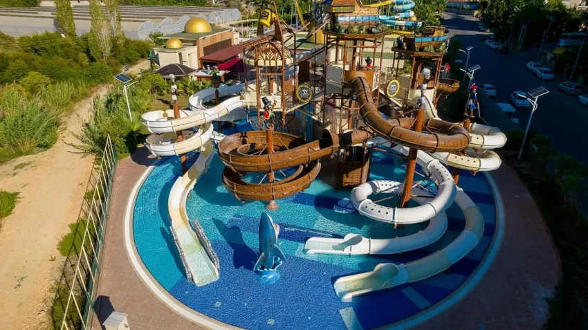 Alan Xafira Deluxe Resort & Spa 5*-5