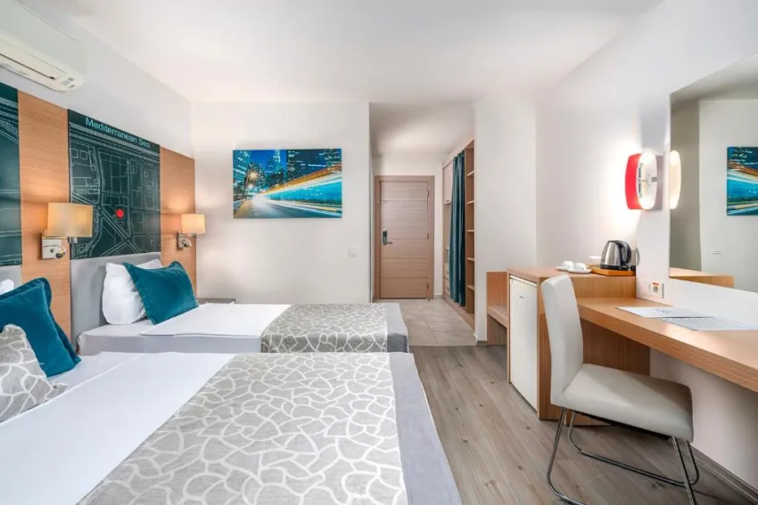 AVENA RESORT & SPA  4*-18