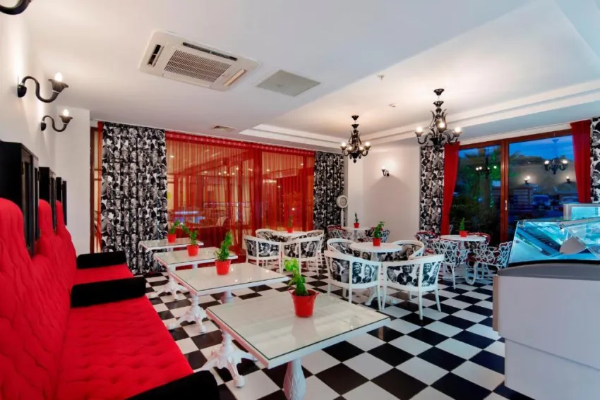 Miarosa Incekum Beach 5*-8