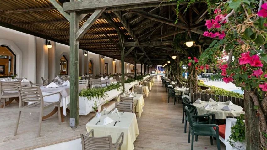 OZKAYMAK MARINA HOTEL  5*-7