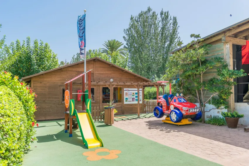 Siesta I Apartments 3*-9