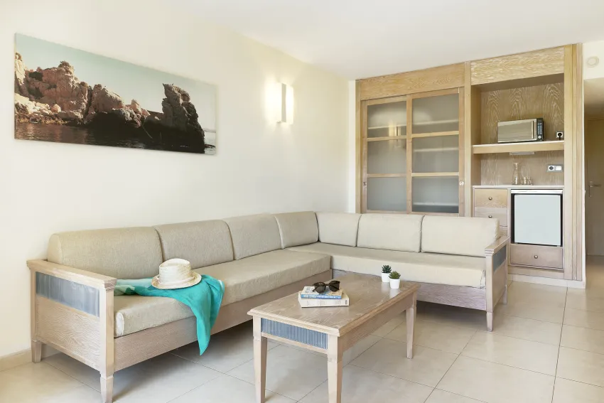 Iberostar Waves Club Cala Barca 4*-316