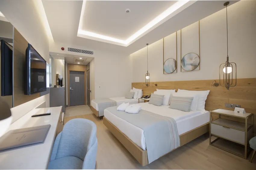 Miramare Beach Hotel 5*-323