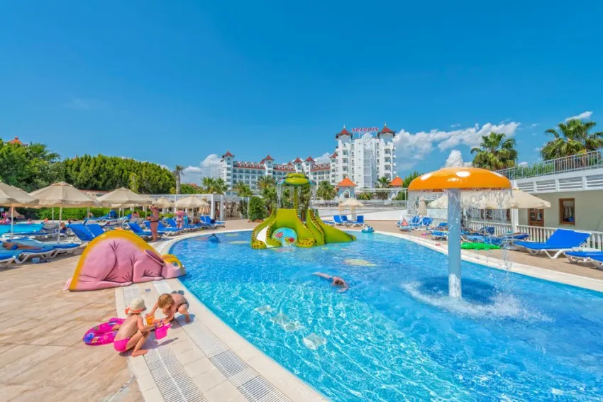 SERENIS HOTEL  5*-7