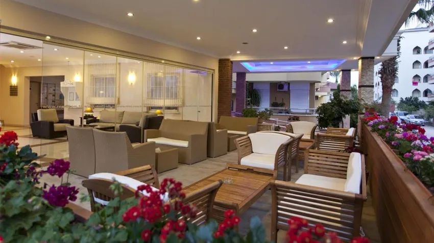 Kleopatra Remi Hotel 4*-8