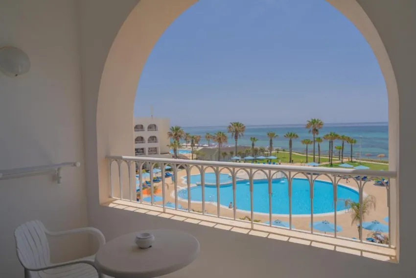 NOVOSTAR KHAYAM GARDEN BEACH & SPA  4*-18