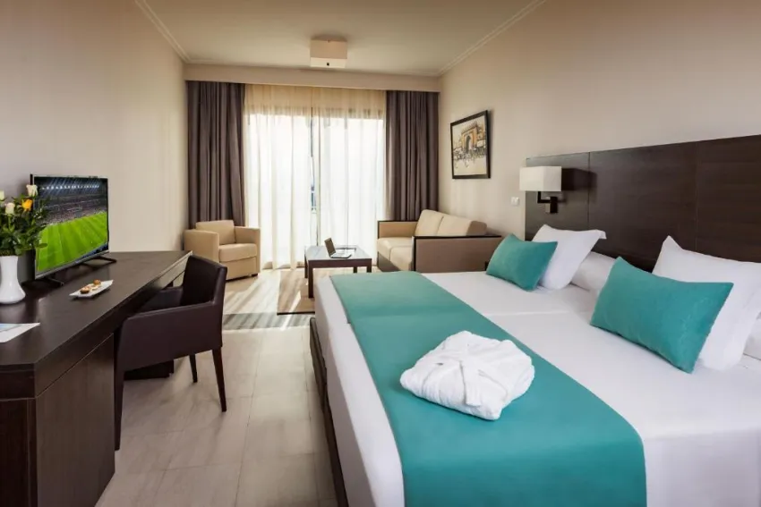 CONCORDE GREEN PARK  5*-6