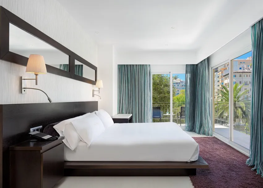 Saratoga Hotel 4*-128