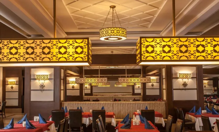 SULTAN OF DREAMS  5*-17