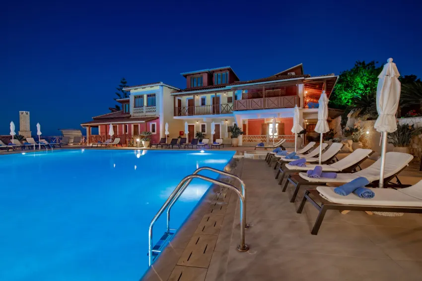 Sea View Village 4*-10