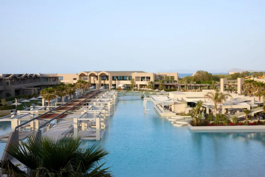 Euphoria Resort 5*-9