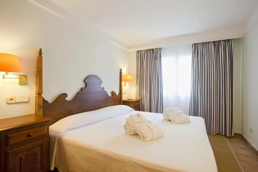 Cala Sant Vicenç Hotel 4*-16