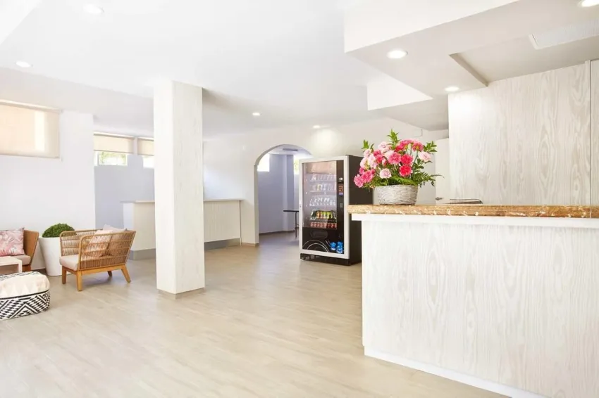 Universal Laguna Garden Apartments 4*-4