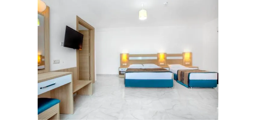 Green Life Hotel 4*-4