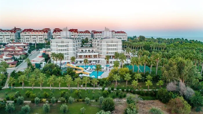 ROYAL ATLANTIS BEACH HOTEL  4* - Side - Turcia