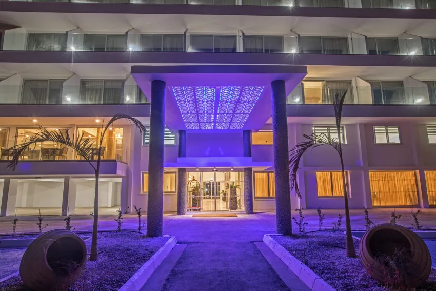 Bohemian Gardens 4*-1